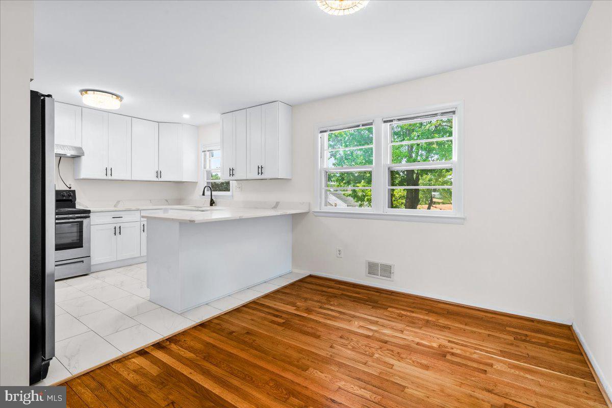 7202 Good Luck Road Hyattsville, MD 20784 - Photo 10 of 46 Gallery Image 10