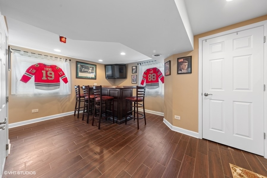 530 Highland Road Hinsdale, IL 60521 - Photo 14 of 18 Gallery Image 14