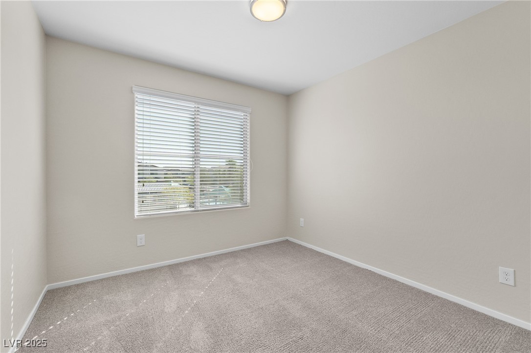 6243 Milford Sound Street Las Vegas, NV 89148 - Photo 15 of 33