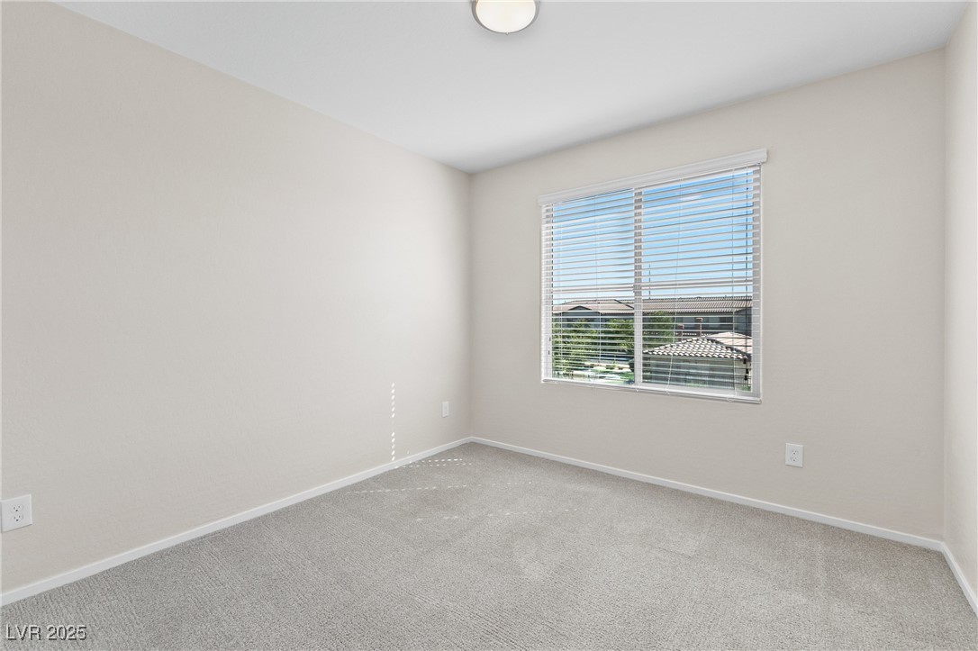 6243 Milford Sound Street Las Vegas, NV 89148 - Photo 18 of 33