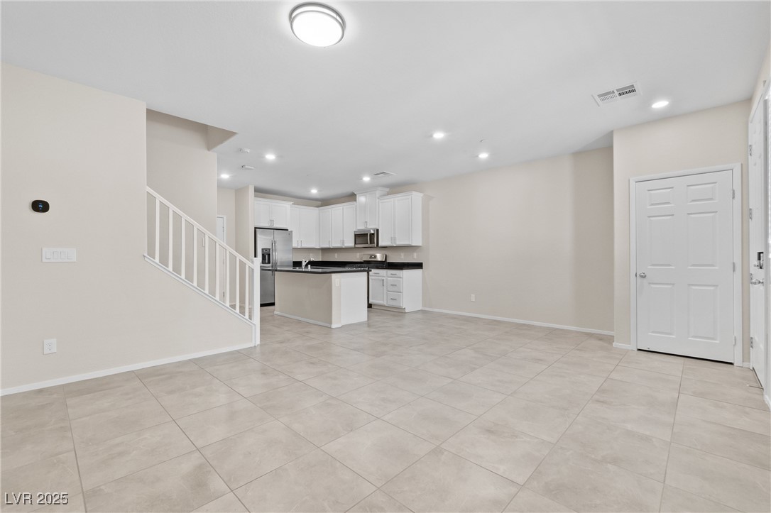 6243 Milford Sound Street Las Vegas, NV 89148 - Photo 3 of 33