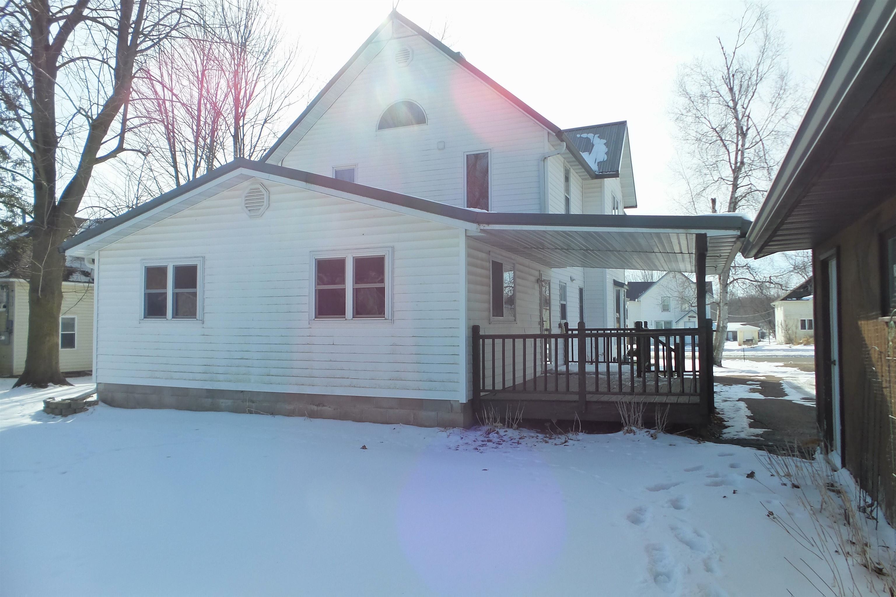 122 West Spruce Street Abbotsford, WI 54405 - Photo 3 of 30
