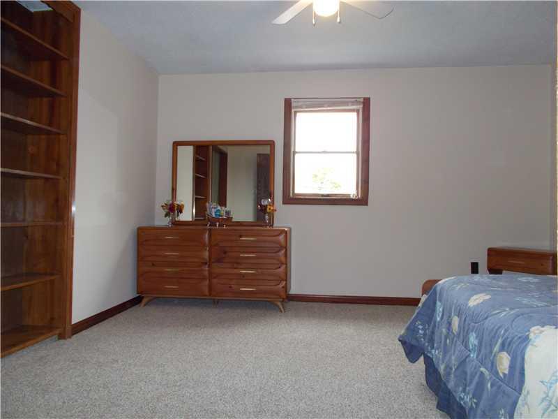 1961 West Winfield Road Worthington, PA 16262 - Photo 17 of 25 Bedroom. Third bedroom with built ins