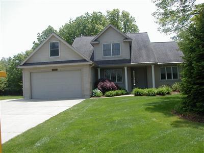 15264 Rannes Street Spring Lake, MI 49456 - Photo 1 of 23 Primary Photo