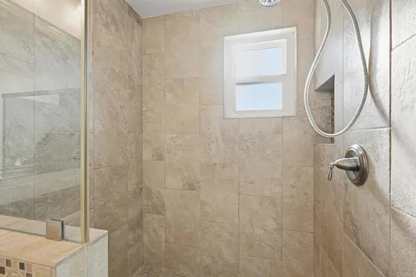 $5,000 | 819 Daphne Court, Carlsbad, CA 92011