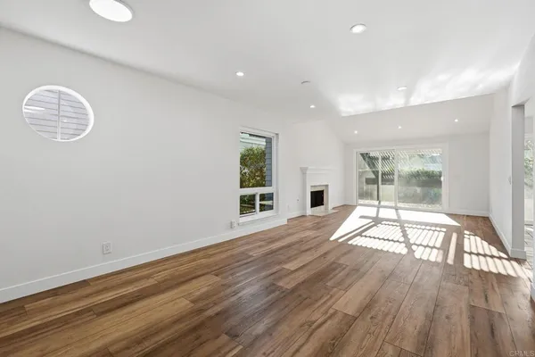 $5,000 | 819 Daphne Court, Carlsbad, CA 92011