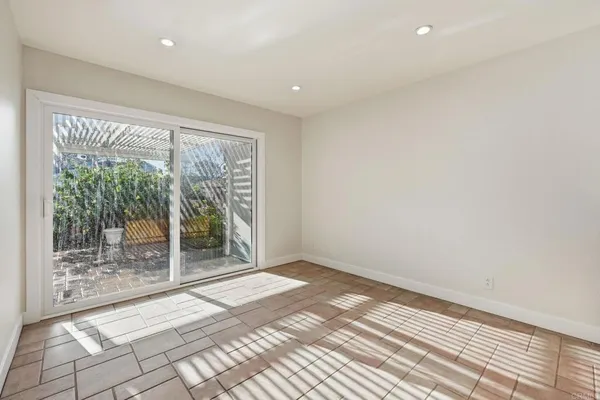 $5,000 | 819 Daphne Court, Carlsbad, CA 92011