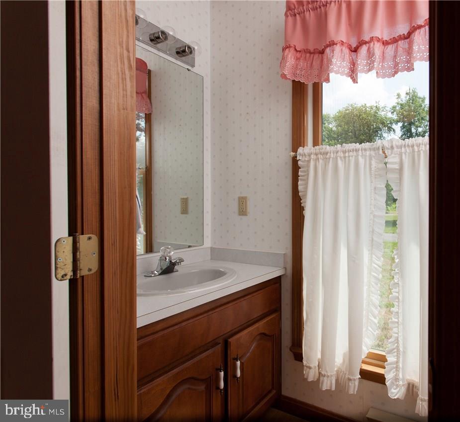 27058 Dillards Road Seaford, DE 19973 - Photo 17 of 26 Gallery Image 17
