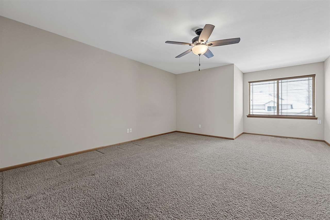 749 Arch Rock Road Iowa City, IA 52245 - Photo 20 of 39 Gallery Image 20