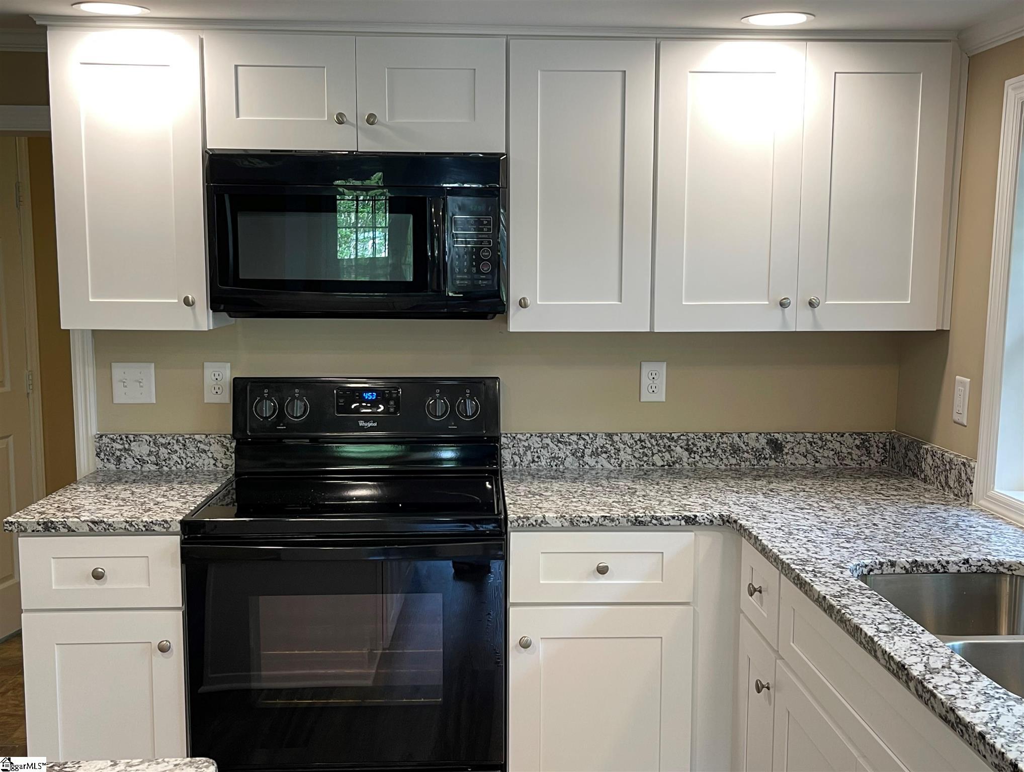 169 Wolf Creek Road Easley, SC 29640 - Photo 20 of 36