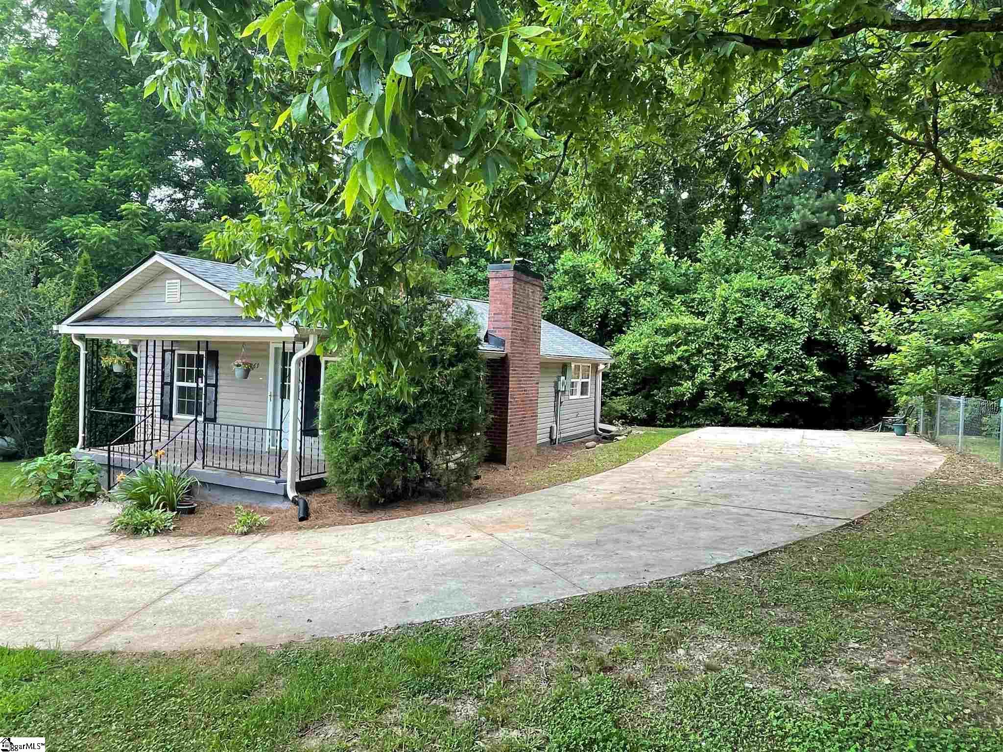 169 Wolf Creek Road Easley, SC 29640 - Photo 31 of 36