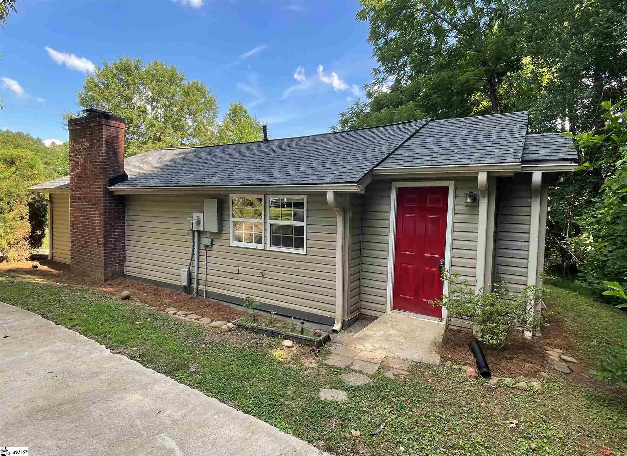 169 Wolf Creek Road Easley, SC 29640 - Photo 7 of 36