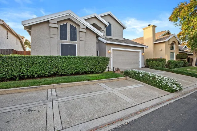 $549,000 | 2310 Fallwater Lane, Carmichael, CA 95608