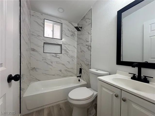 $1,100 | 724 North 9th Street, Unit 1, Las Vegas, NV 89101