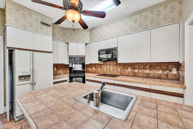 $749,500 | 7323 La Marre Circle, Roanoke, VA 24019