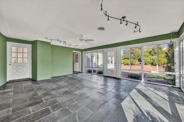 $749,500 | 7323 La Marre Circle, Roanoke, VA 24019