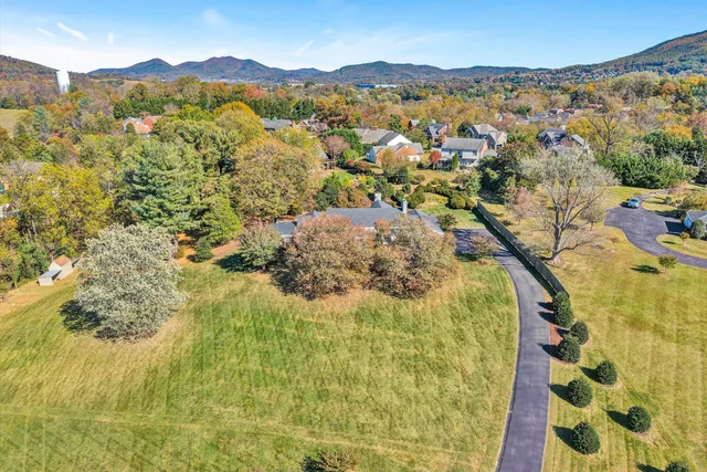 $749,500 | 7323 La Marre Circle, Roanoke, VA 24019