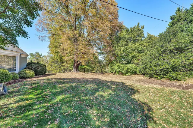 $749,500 | 7323 La Marre Circle, Roanoke, VA 24019