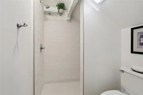 $425,000 | 835 Esplanade Avenue, Unit D, New Orleans, LA 70116