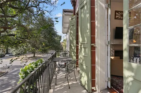 $425,000 | 835 Esplanade Avenue, Unit D, New Orleans, LA 70116