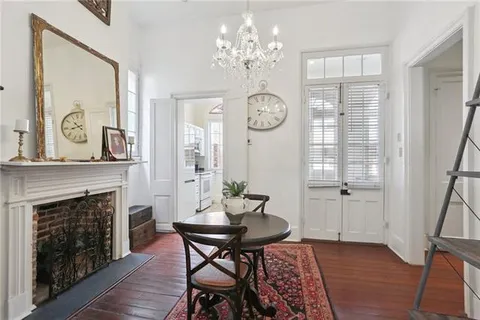 $399,000 | 835 Esplanade Avenue, Unit D, New Orleans, LA 70116