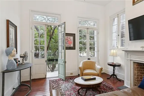 $399,000 | 835 Esplanade Avenue, Unit D, New Orleans, LA 70116