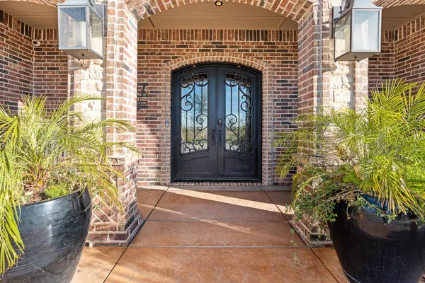 $1,799,951 | 3507 Farm To Market Road 1058, Hereford, TX 79045