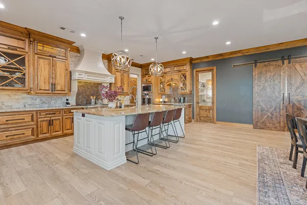 $1,799,951 | 3507 Farm To Market Road 1058, Hereford, TX 79045