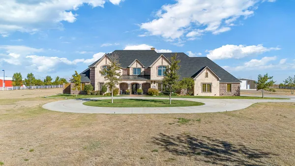 $1,799,951 | 3507 Farm To Market Road 1058, Hereford, TX 79045