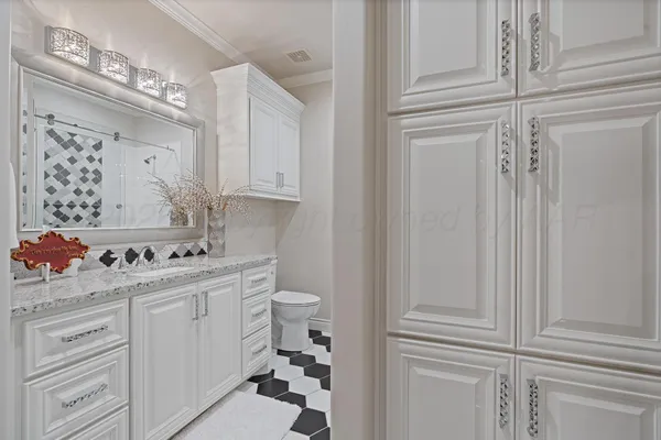 $1,799,951 | 3507 Farm To Market Road 1058, Hereford, TX 79045