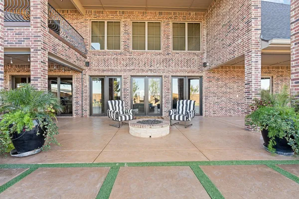 $1,799,951 | 3507 Farm To Market Road 1058, Hereford, TX 79045