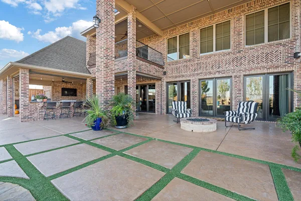 $1,799,951 | 3507 Farm To Market Road 1058, Hereford, TX 79045