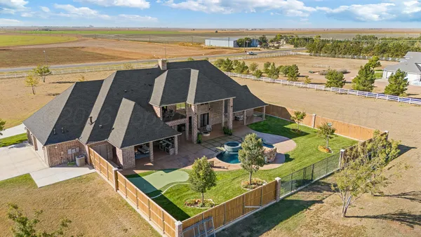 $1,799,951 | 3507 Farm To Market Road 1058, Hereford, TX 79045