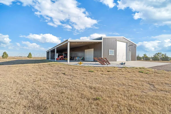$1,799,951 | 3507 Farm To Market Road 1058, Hereford, TX 79045
