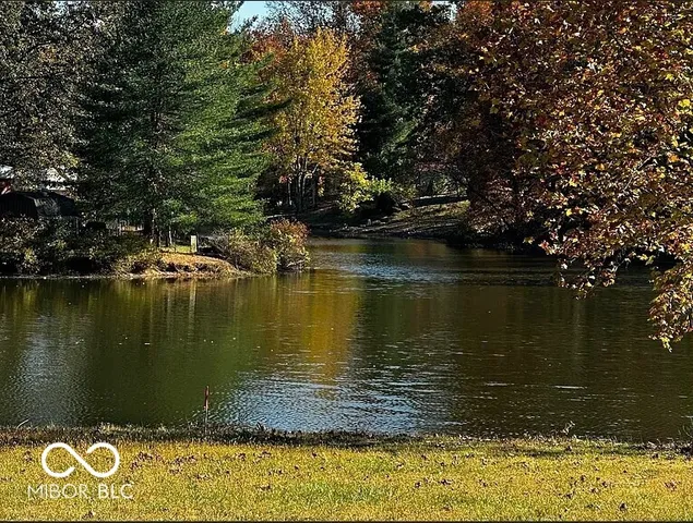 $15,000 | 333 Honey Locust Place, North Vernon, IN 47265