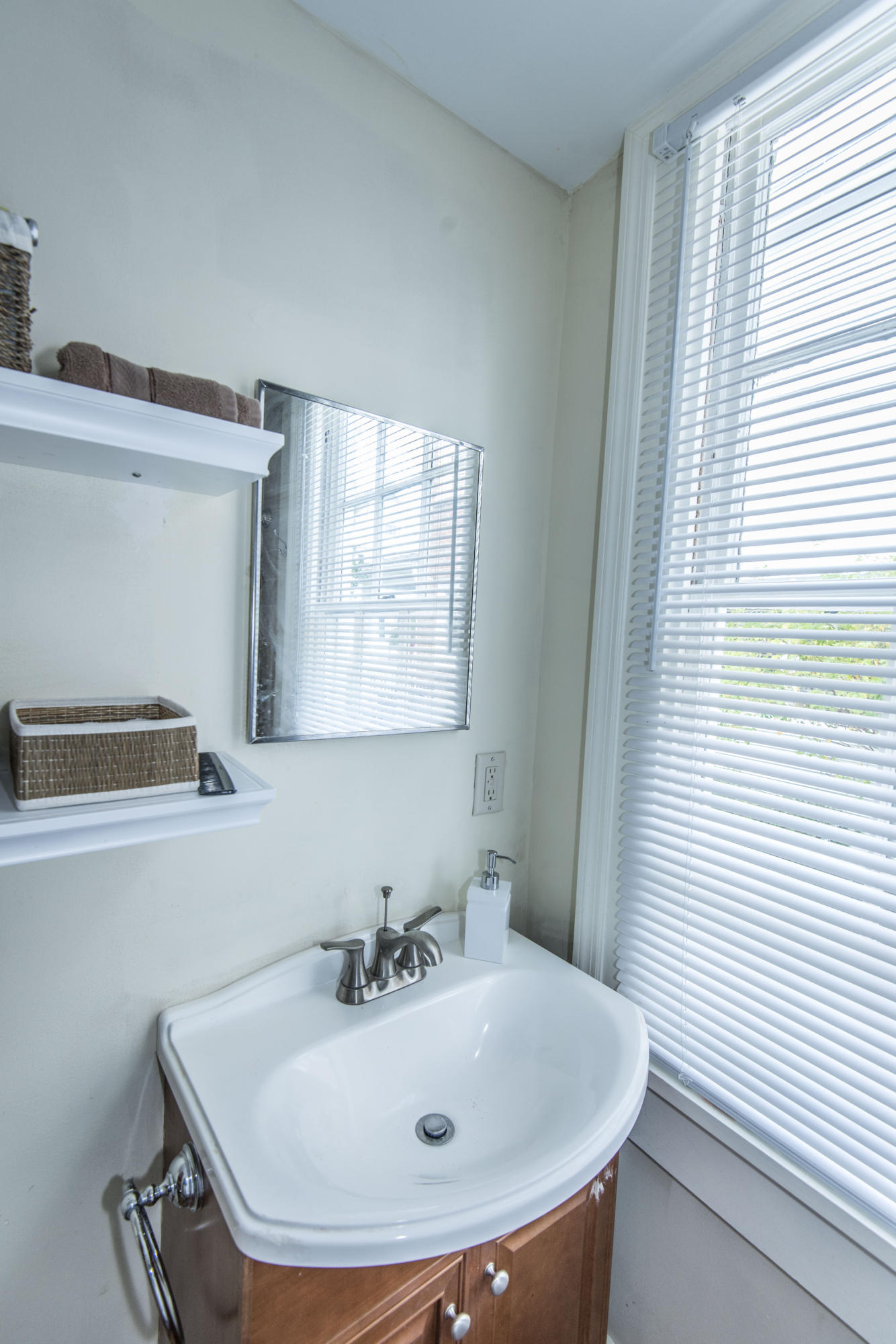 9 Gadsden Street Charleston, SC 29401 - Photo 23 of 64 _DSC3161