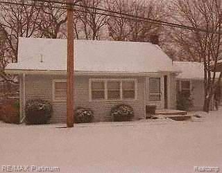 3755 Ponchartrain Pinckney, MI 48169 - Photo 1 of 1 Listing Image