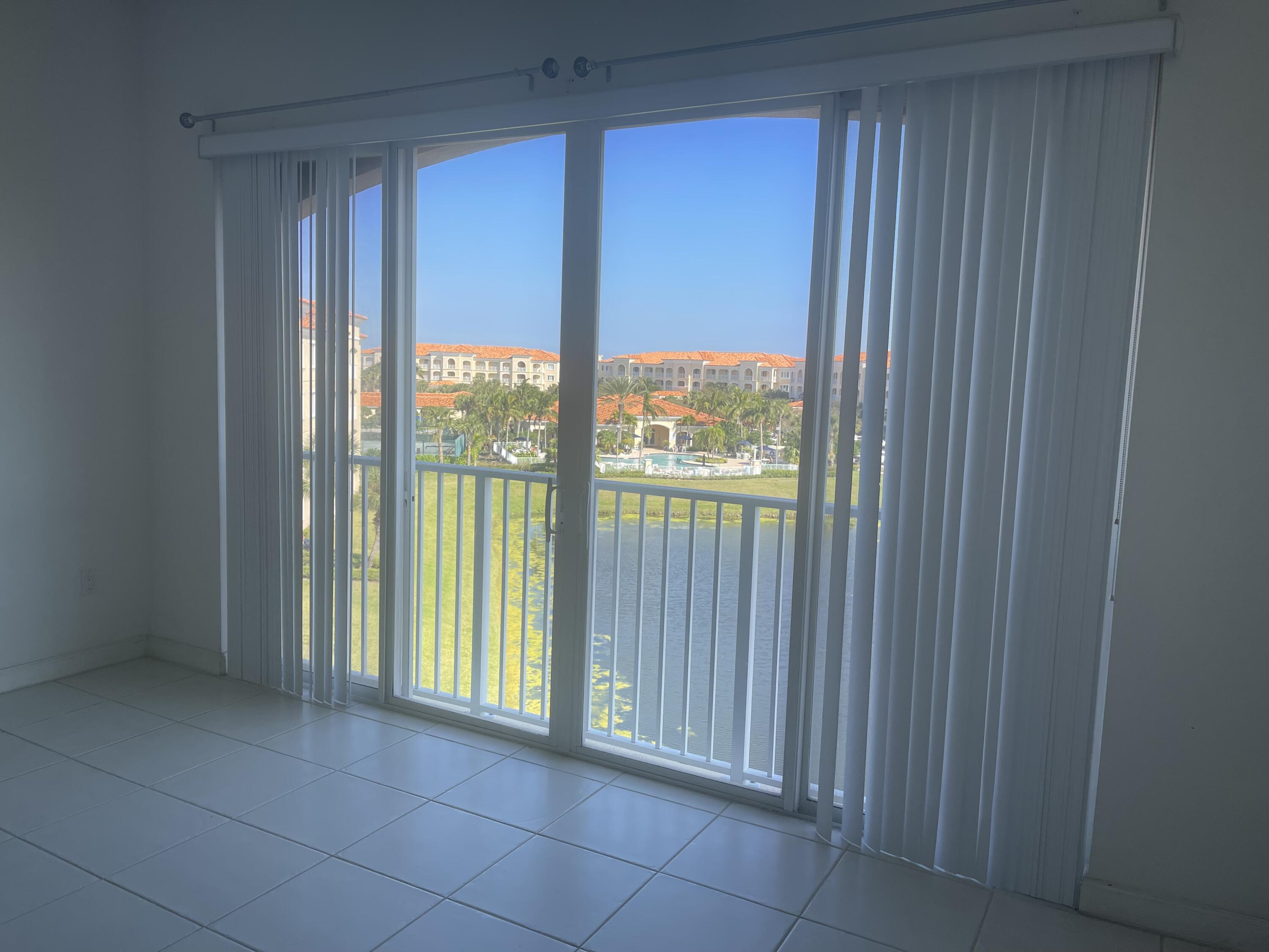 1 Harbour Isle Drive East, Unit 1 Fort Pierce, FL 34949 - Photo 2 of 7 2023-02-26 14.58.16