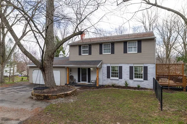$379,900 | 47 Boxwood Lane, Perinton, NY 14450