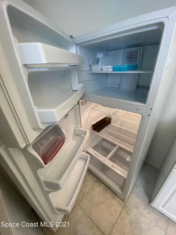 a view of utility room