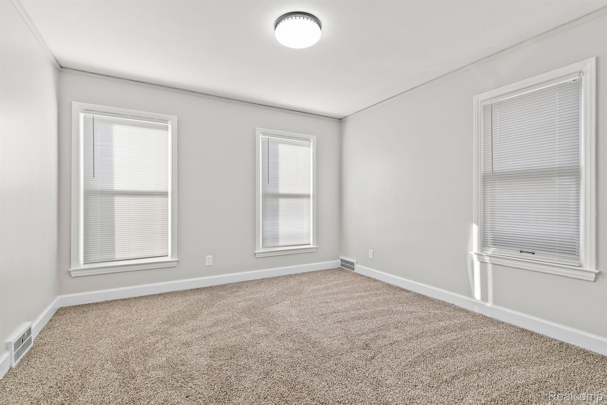 14700 Rutland Street Detroit, MI 48227 - Photo 14 of 29 Bedroom/ Office 1st Floor