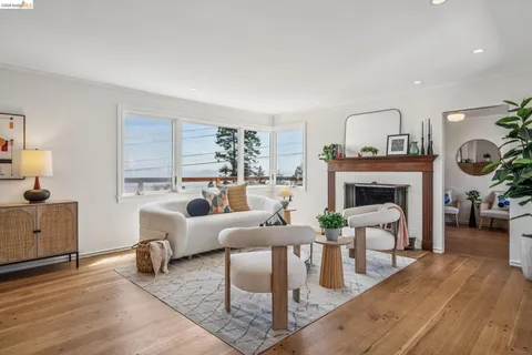 $1,499,000 | 708 Grizzly Peak Boulevard, Berkeley, CA 94708