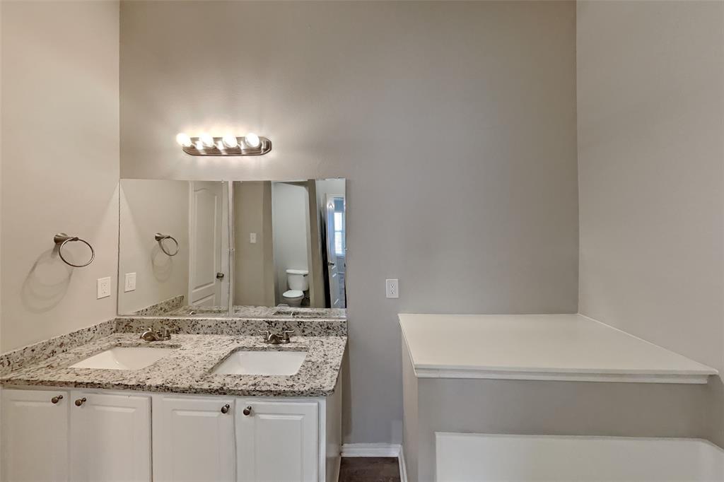 3916 Shiver Road Fort Worth, TX 76244 - Photo 10 of 19 Gallery Image 10