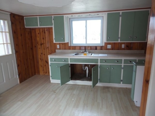 7359 Walbridge Road Lexington, MI 48450 - Photo 9 of 13 31309039-8.JPG