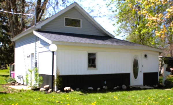 $159,900 | 810 1st Street, Lake Odessa, MI 48849