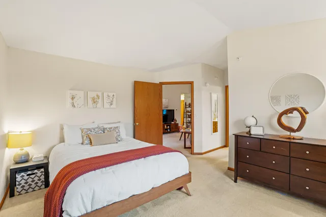 $305,000 | 18425 Emerald Drive, Unit G, Brookfield, WI 53045