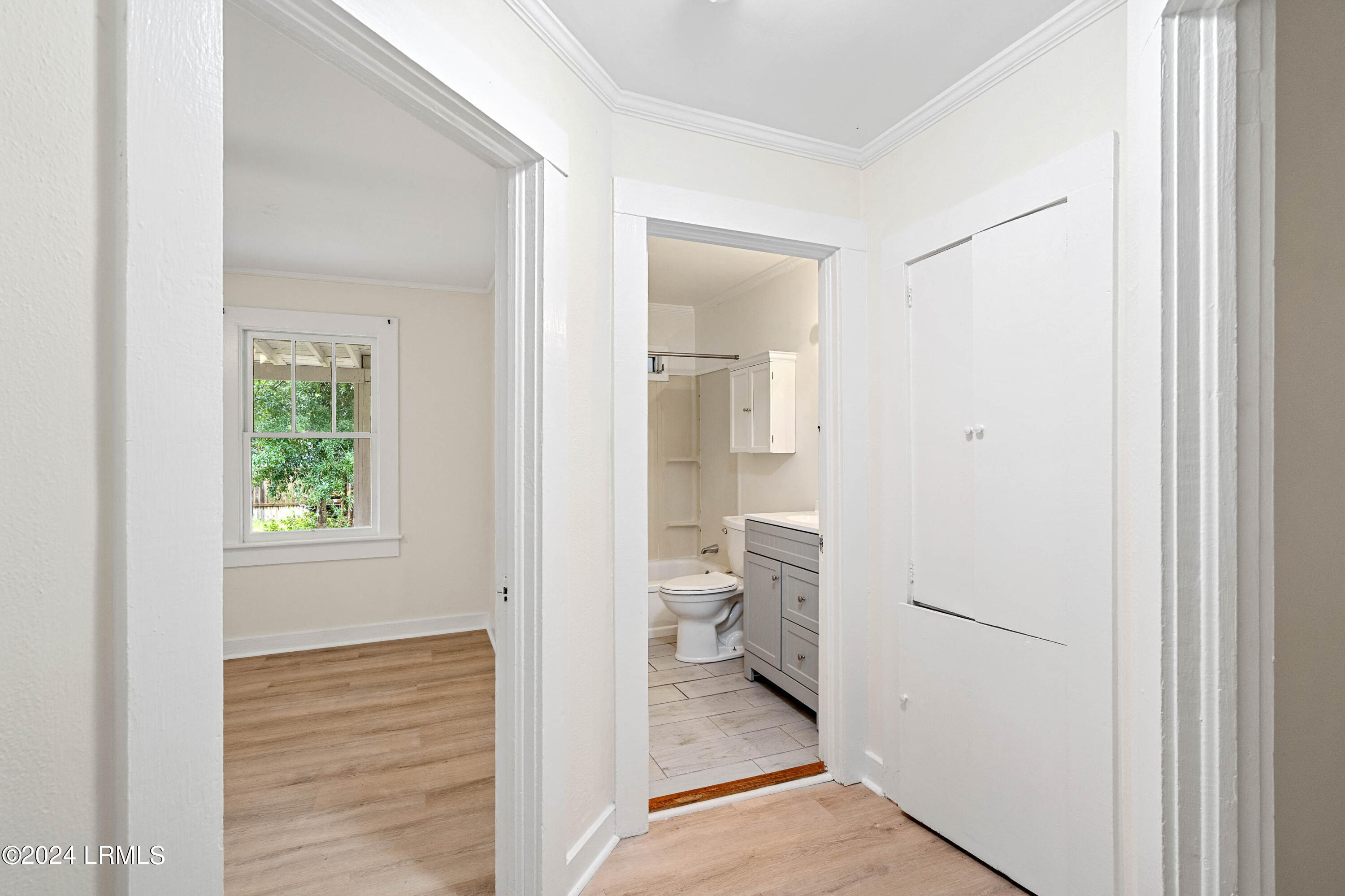 2406 Hermitage Road Beaufort, SC 29902 - Photo 11 of 47 2406 Hermitage-4