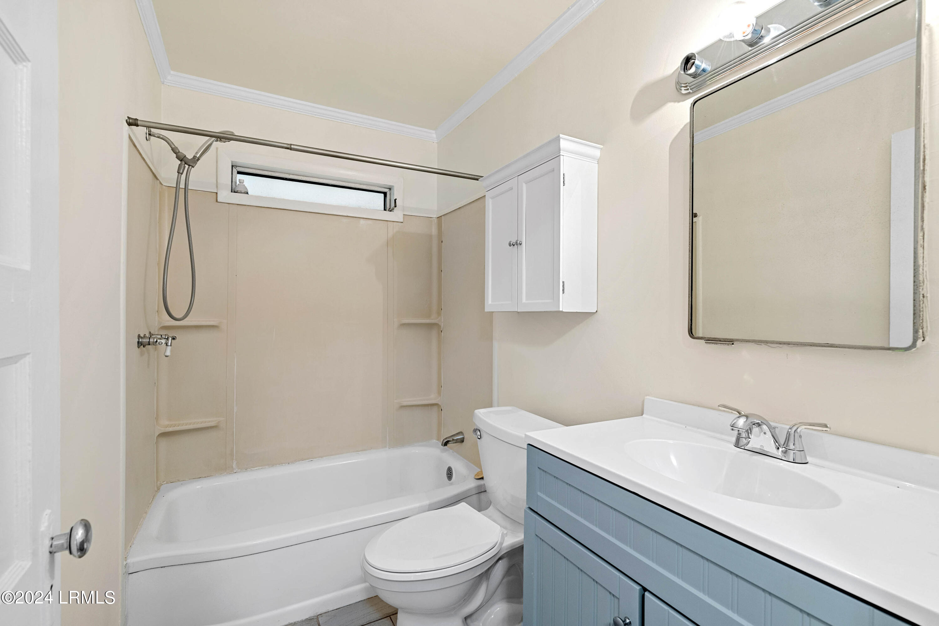 2406 Hermitage Road Beaufort, SC 29902 - Photo 13 of 47 2406 Hermitage-6