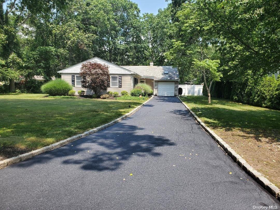 13 Roberts Road Shirley, NY 11967 - Photo 1 of 1 Gallery Image 1