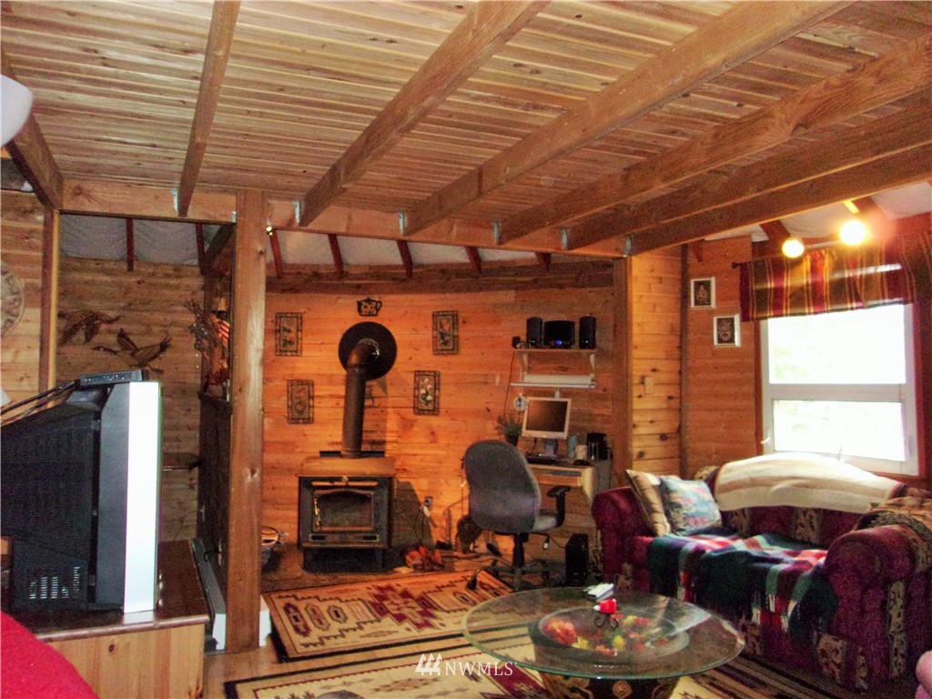 372 Rocky Brook Road Brinnon, WA 98320 - Photo 12 of 12 Gallery Image 12